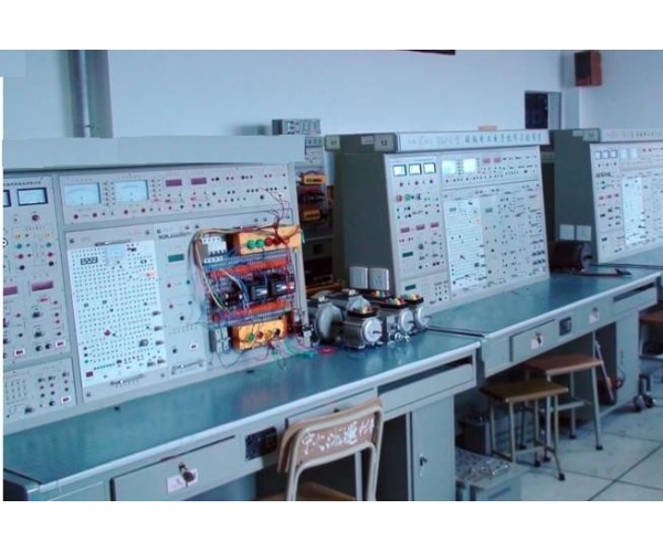 船舶電動(dòng)控制儀表實(shí)訓裝置