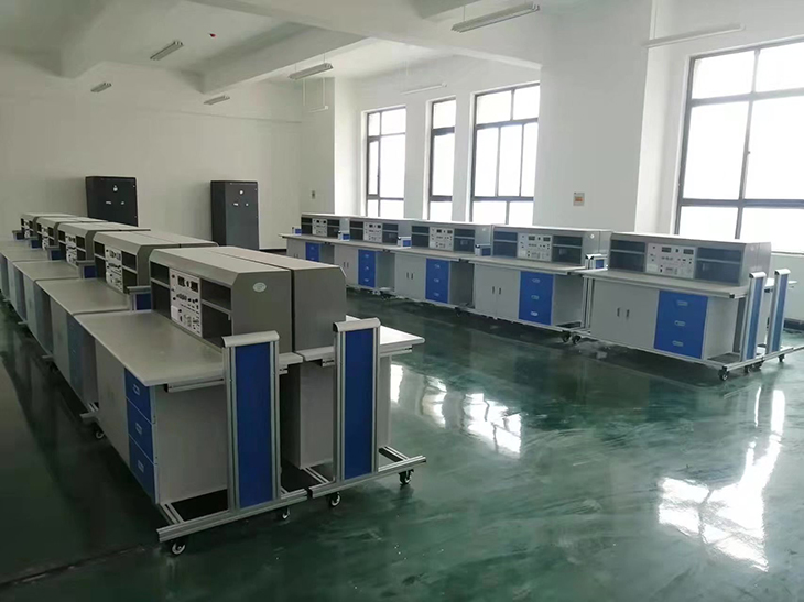 電子技術綜合實驗臺