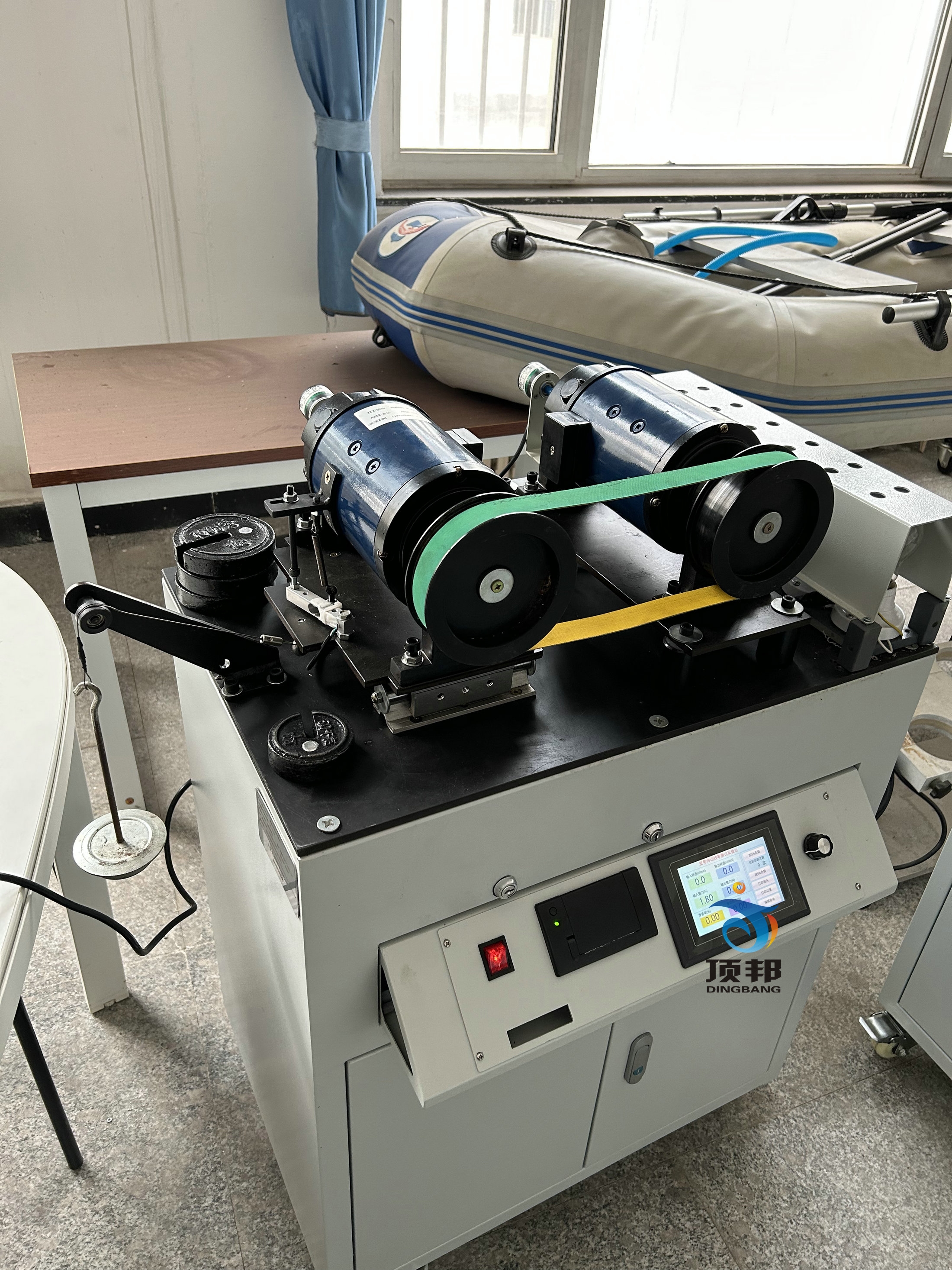 智能型帶傳動(dòng)實(shí)驗臺(圖2) 智能型帶傳動(dòng)實(shí)驗臺