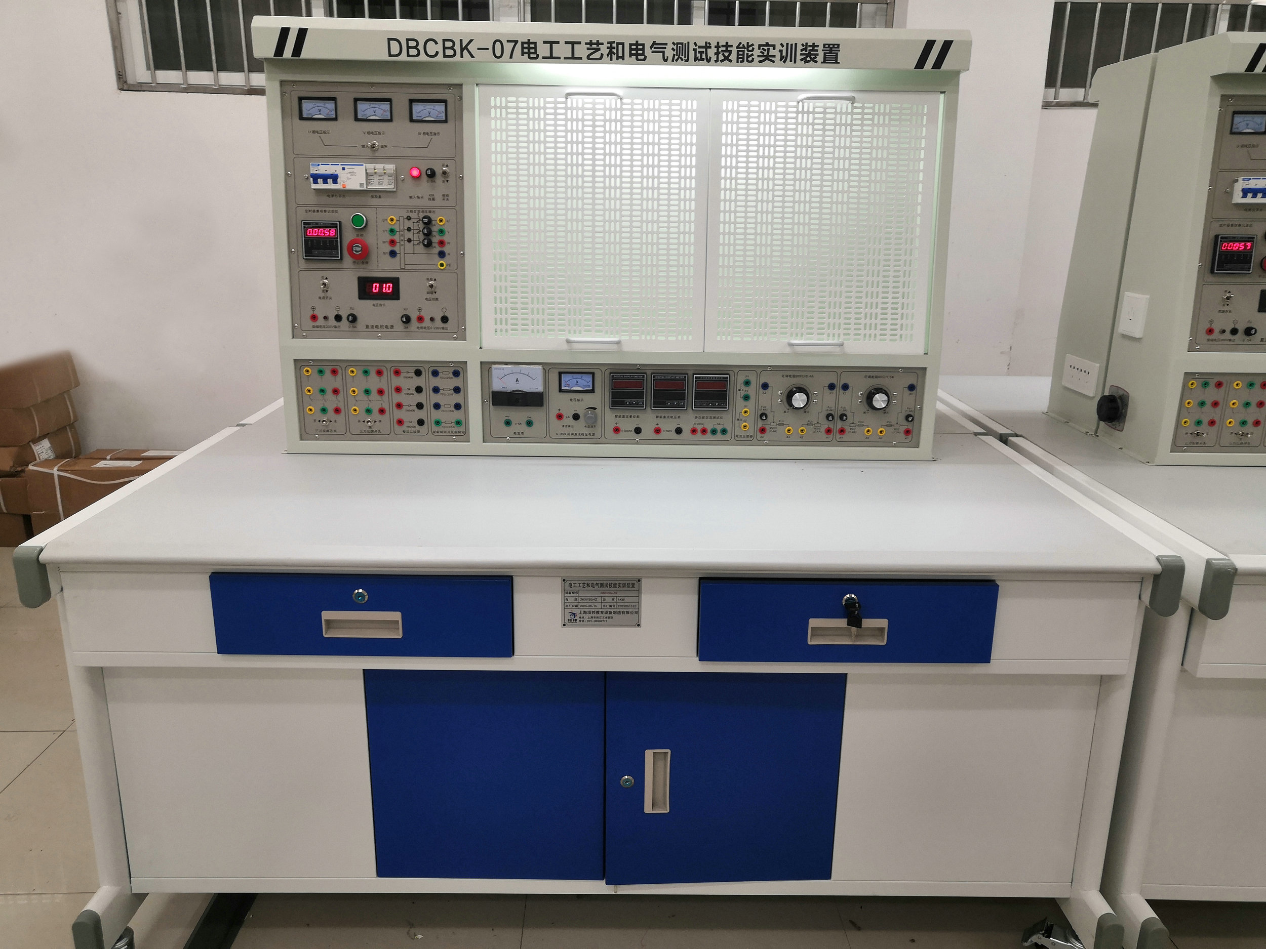 船舶電工工藝和電氣測試技能實(shí)訓裝置