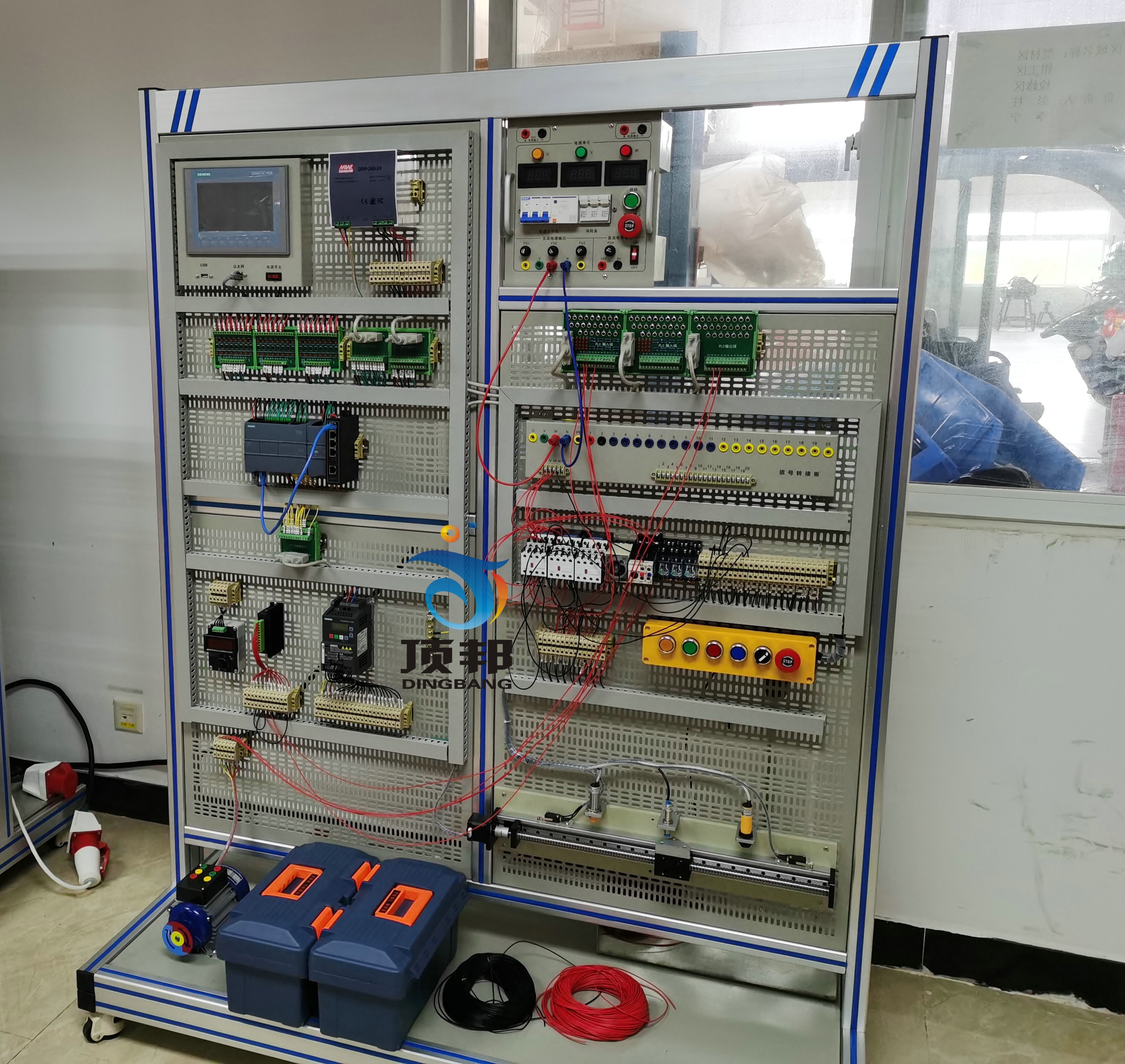 PLC電氣控制綜合實(shí)訓臺