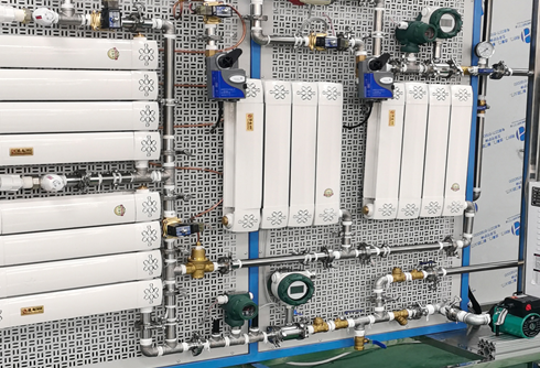 熱水供暖循環(huán)系統(tǒng)綜合實訓(xùn)裝置(圖3) 熱水供暖循環(huán)系統(tǒng)綜合實訓(xùn)裝置