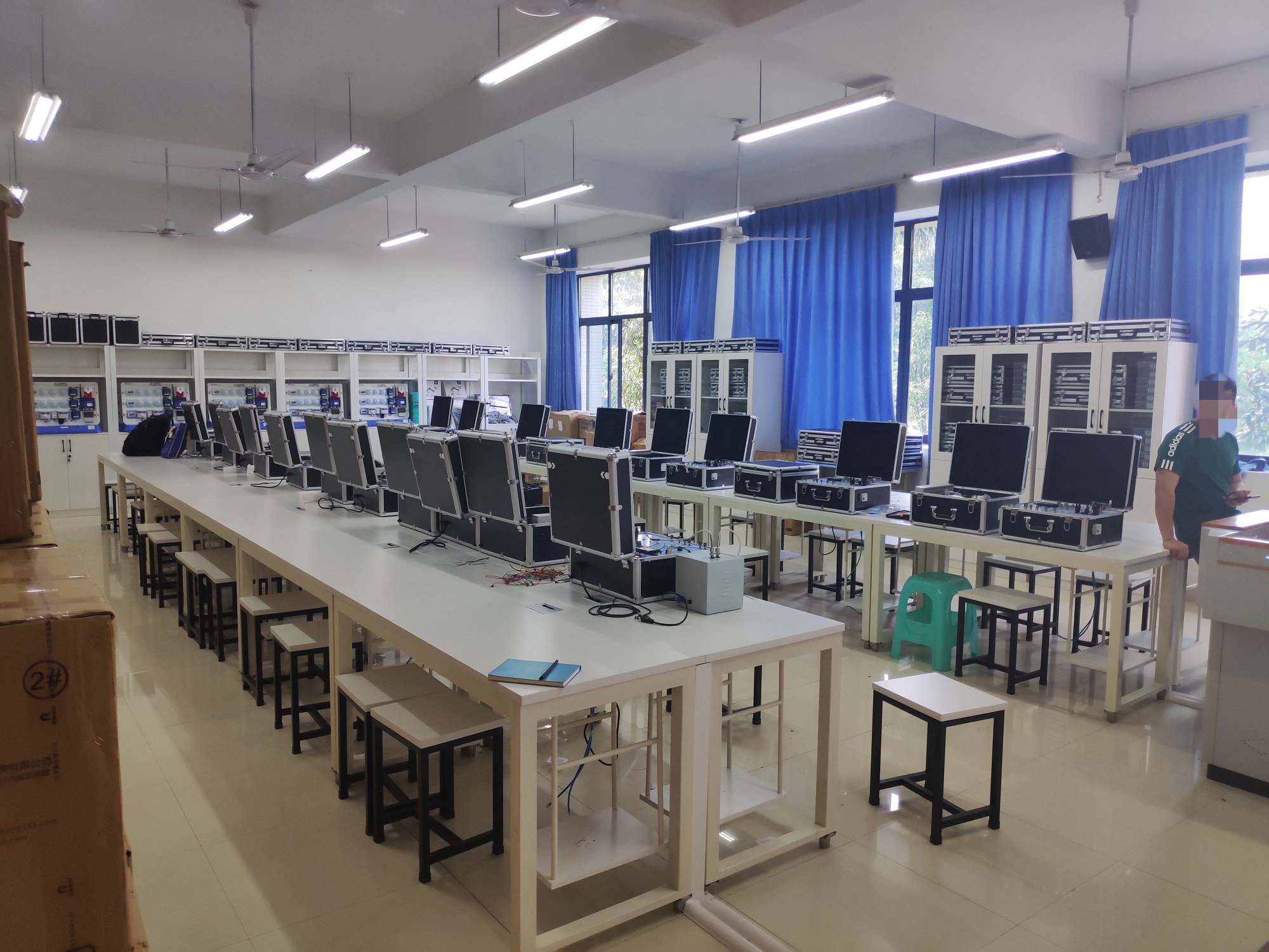 傳感器系統(tǒng)實驗箱