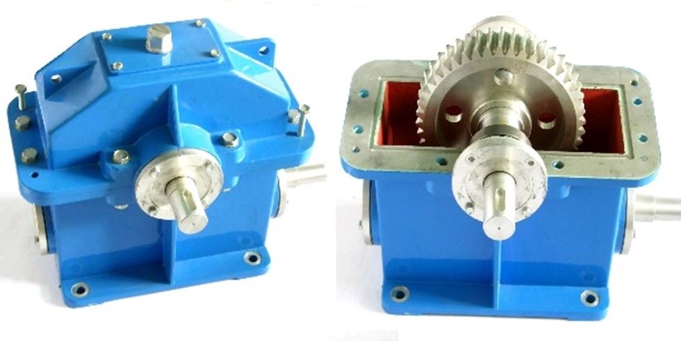 拆裝用大型減速器模型(圖7) 拆裝用新型結構單級圓柱齒輪減速器